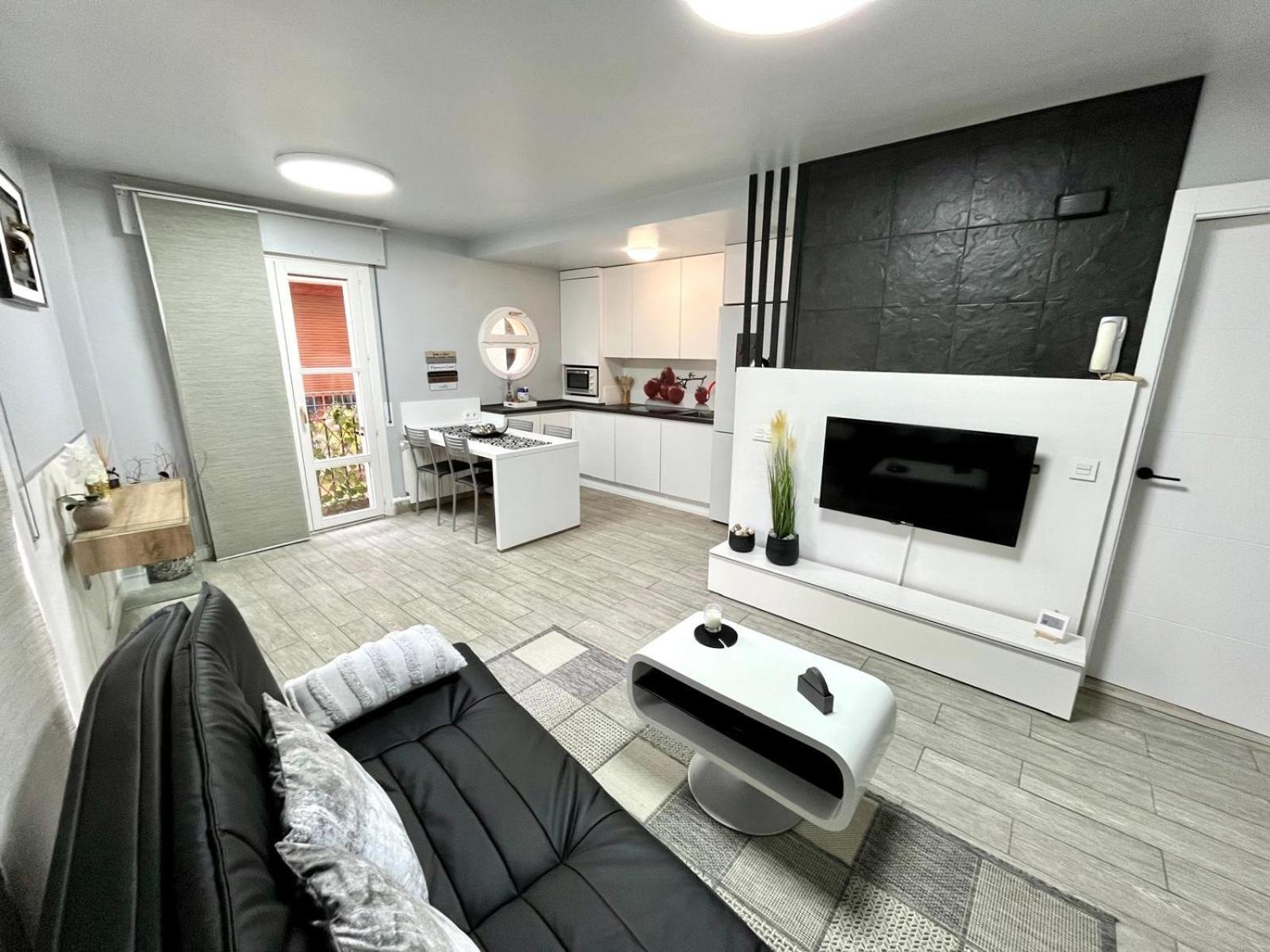 Appartement L&D -Parking Incluido- à Tudela Extérieur photo