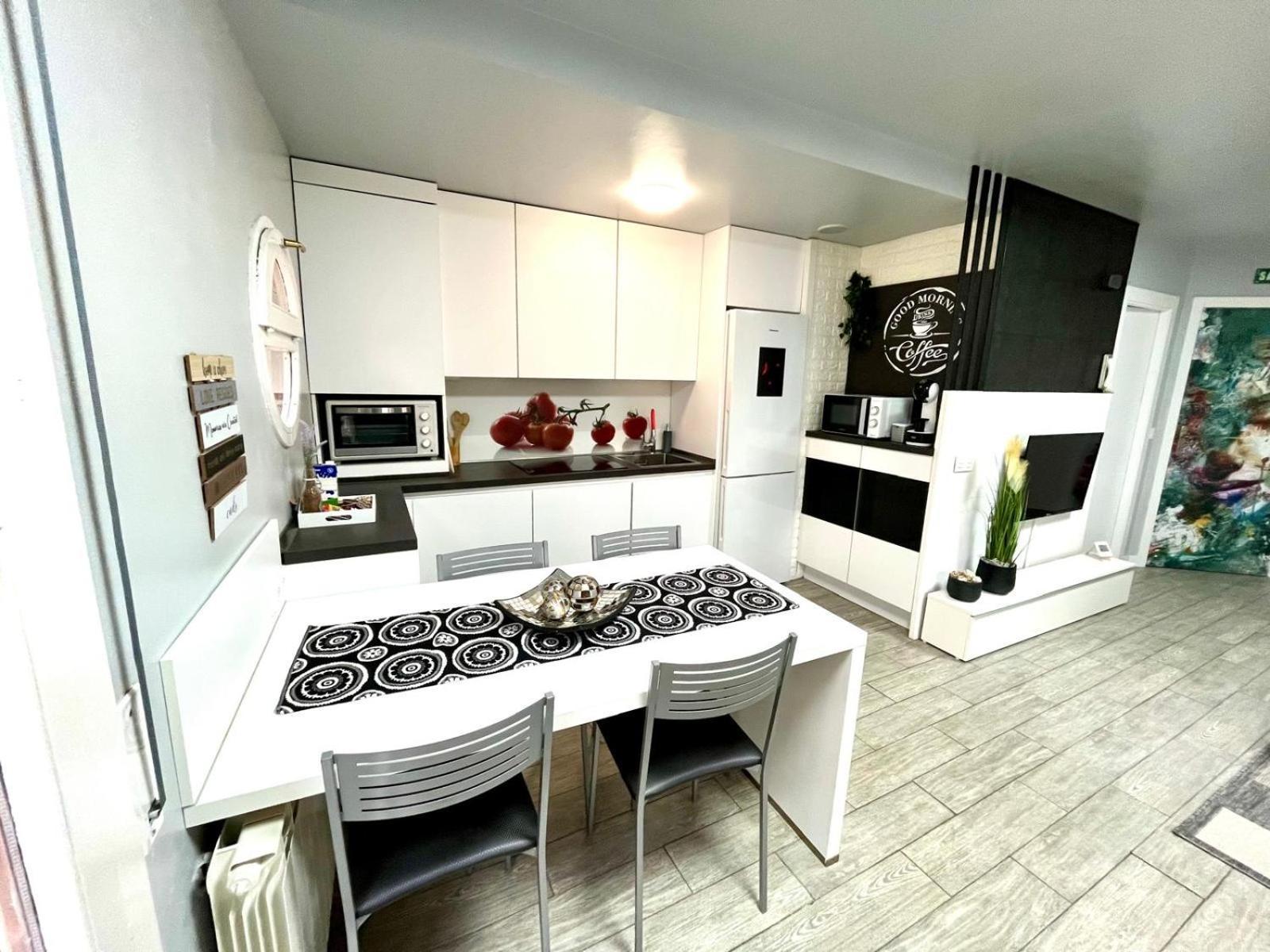 Appartement L&D -Parking Incluido- à Tudela Extérieur photo
